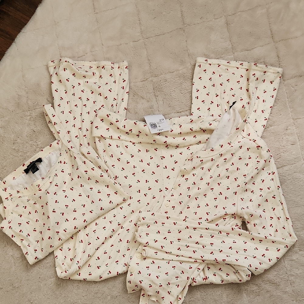 Forever 21 Cherry Lounge Set
